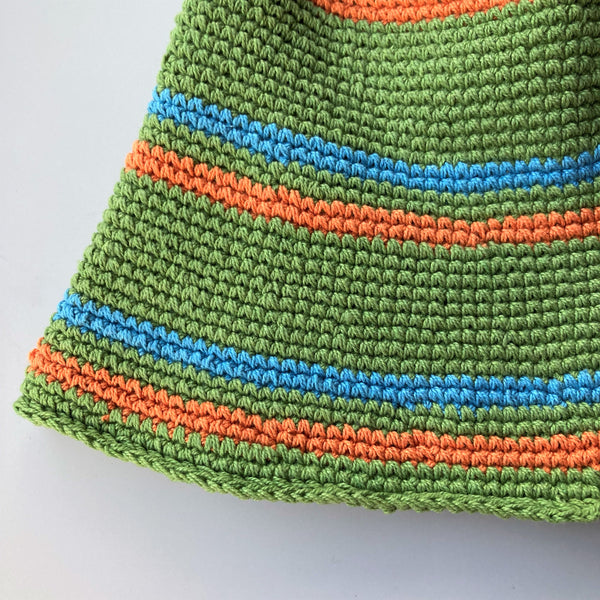 crochet line hat / GREEN