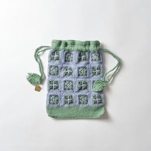 pansy crochet pouch/ l.blue-gray