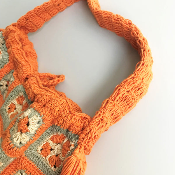 pansy crochet bucket tote / ORG-L.GRN