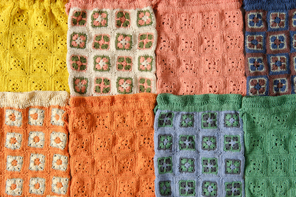 pansy crochet pouch/ orange-light green